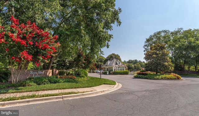 1100 S RIVER LANDING RD, Edgewater, MD 21037