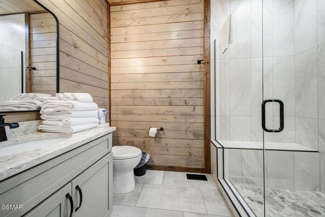 2459 Hawks Nest Way, Sevierville, TN 37862