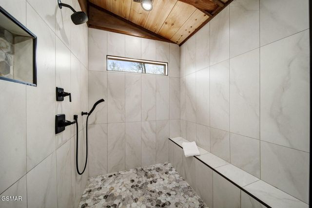 2459 Hawks Nest Way, Sevierville, TN 37862