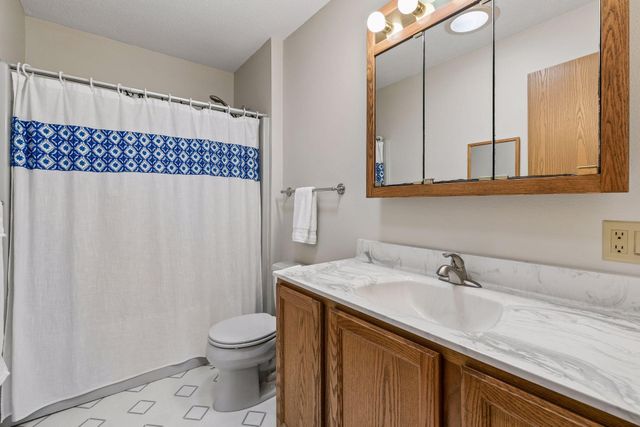 32115 Canada Avenue, Northfield, MN 55057