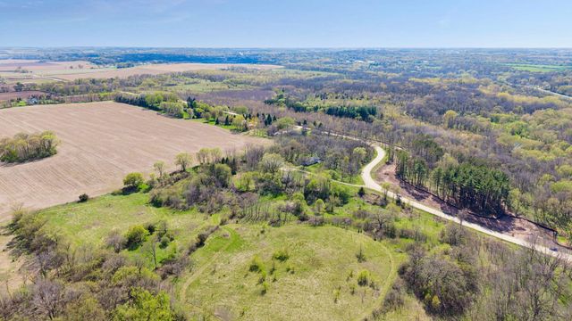32115 Canada Avenue, Northfield, MN 55057