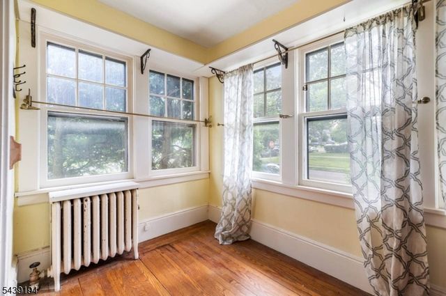 300 Van Buren Ave, Teaneck Twp., NJ 07666
