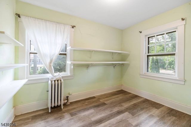300 Van Buren Ave, Teaneck Twp., NJ 07666