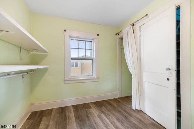 300 Van Buren Ave, Teaneck Twp., NJ 07666