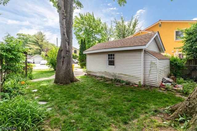 300 Van Buren Ave, Teaneck Twp., NJ 07666