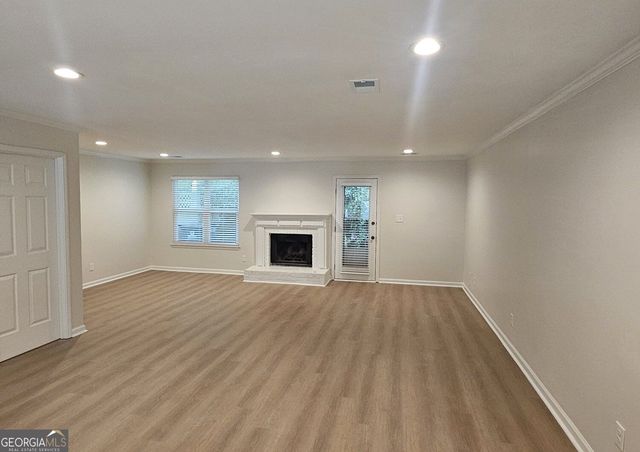 2270 Newport Landing, Alpharetta, GA 30009