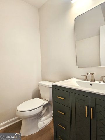 2270 Newport Landing, Alpharetta, GA 30009