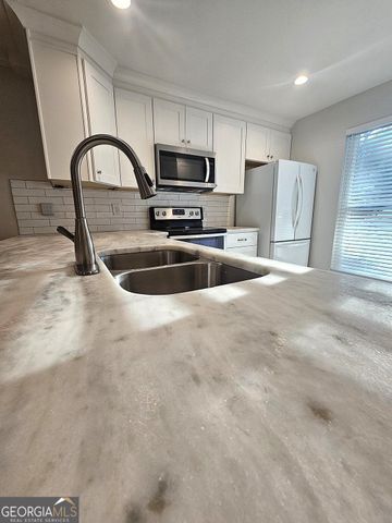 2270 Newport Landing, Alpharetta, GA 30009
