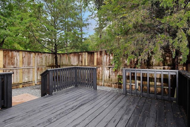 102 Blue Creek, The Woodlands, TX 77382