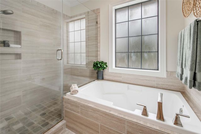 8419 Wildewood CIR, College Station, TX 77845