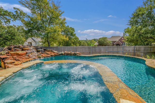 8419 Wildewood CIR, College Station, TX 77845