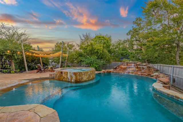 8419 Wildewood CIR, College Station, TX 77845