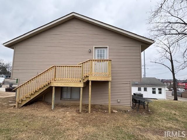 1326 N Woodburn Avenue, Bloomington, IN 47404