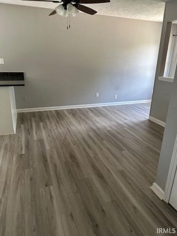 1326 N Woodburn Avenue, Bloomington, IN 47404