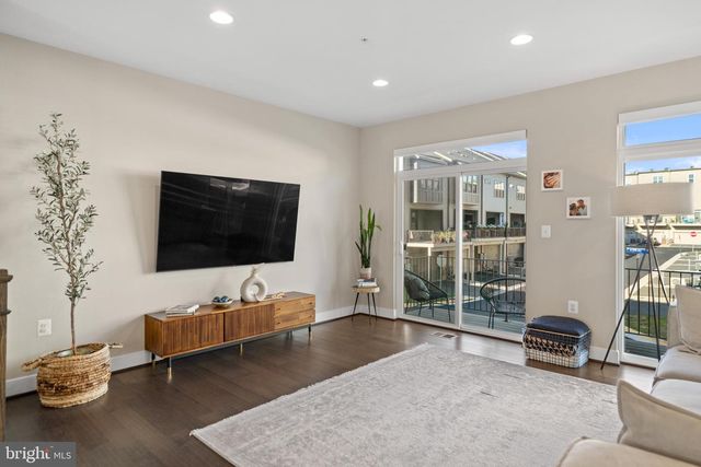 22966 CABRAL TER, Brambleton, VA 20148