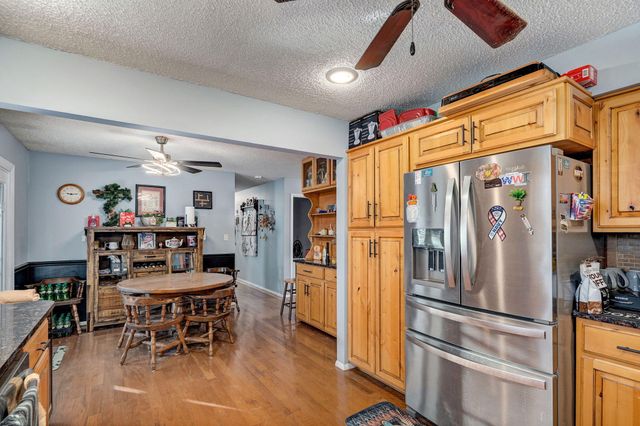 2240 W Alta Street, Springfield, MO 65810