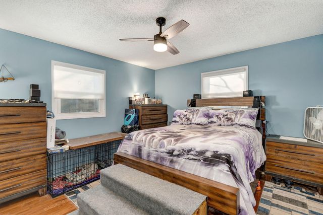 2240 W Alta Street, Springfield, MO 65810