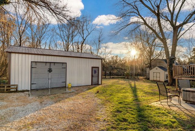 2240 W Alta Street, Springfield, MO 65810