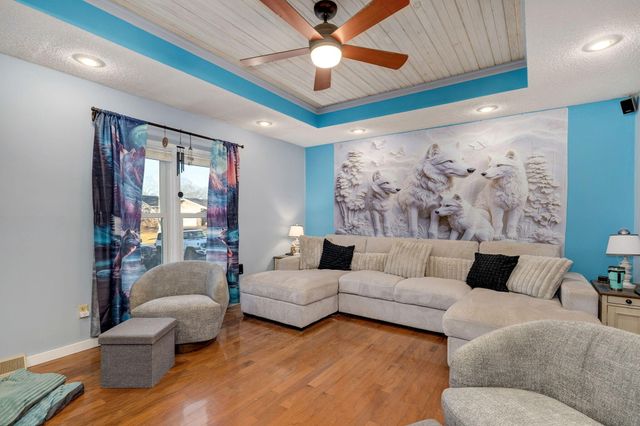 2240 W Alta Street, Springfield, MO 65810