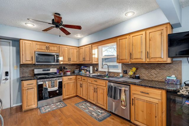 2240 W Alta Street, Springfield, MO 65810