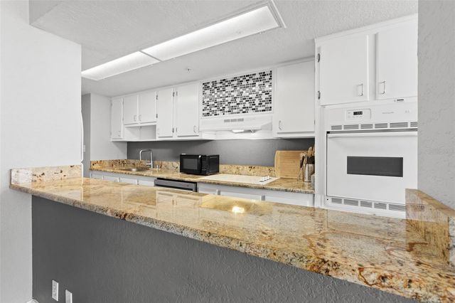 470 3RD STREET S 612, St Petersburg, FL 33701