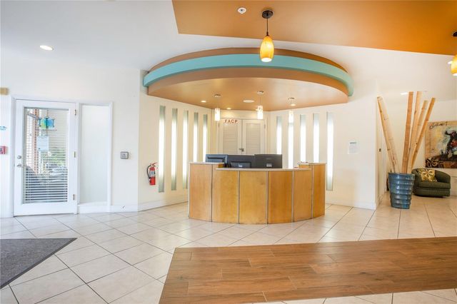 470 3RD STREET S 612, St Petersburg, FL 33701