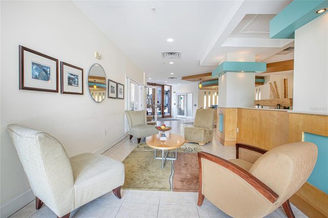 470 3RD STREET S 612, St Petersburg, FL 33701