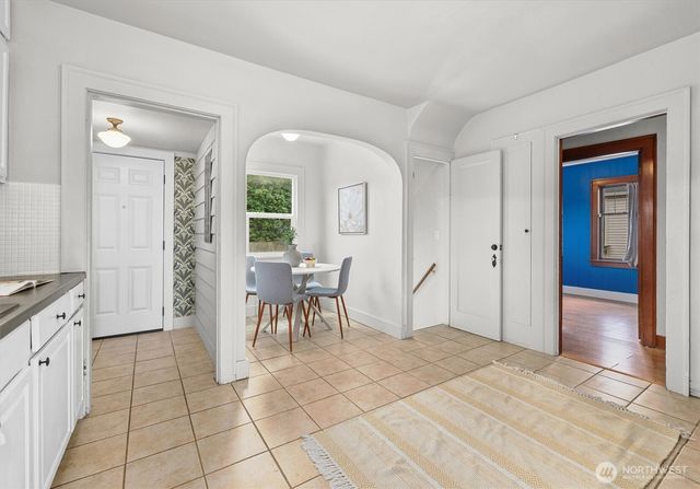 1211 N 3rd Street, Renton, WA 98057