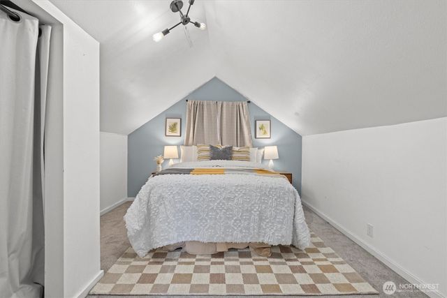 1211 N 3rd Street, Renton, WA 98057