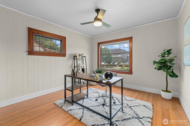 1211 N 3rd Street, Renton, WA 98057