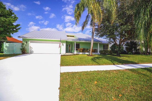65 W Pinehill Trl W W, Tequesta, FL 33469