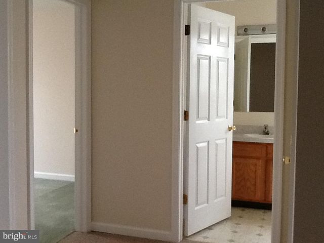 69 YELLOWWOOD CT, Glassboro, NJ 08028