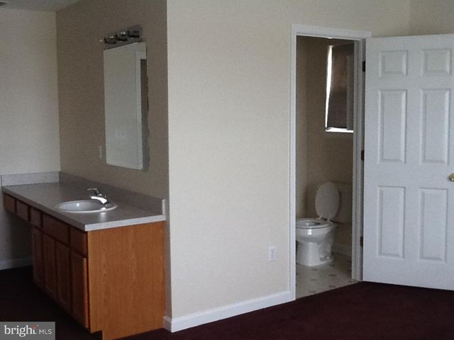 69 YELLOWWOOD CT, Glassboro, NJ 08028