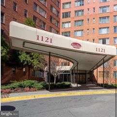 1121 ARLINGTON BLVD #947, Arlington, VA 22209