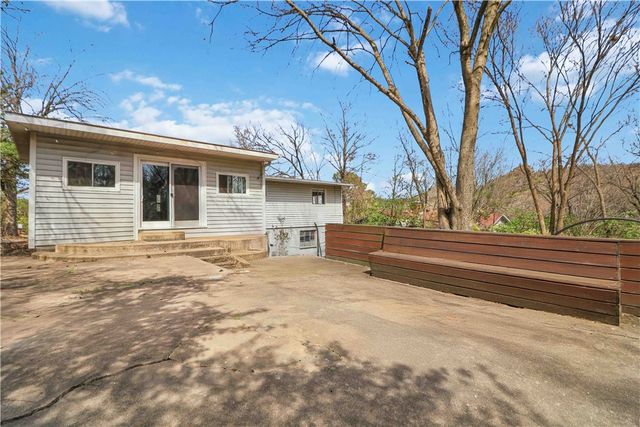 545 E North Street, Fayetteville, AR 72701