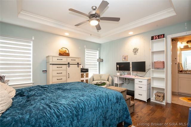 5412 Catalina Trail, Sellersburg, IN 47172