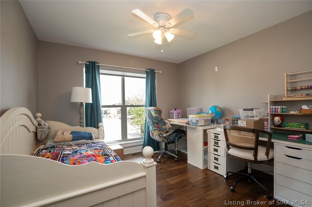 5412 Catalina Trail, Sellersburg, IN 47172