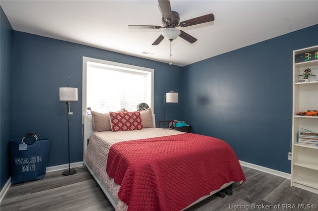 5412 Catalina Trail, Sellersburg, IN 47172