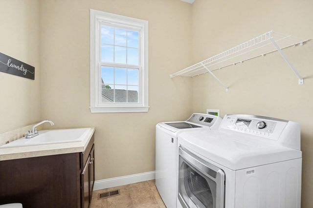 2589 Twin Hills Court, Union, KY 41091