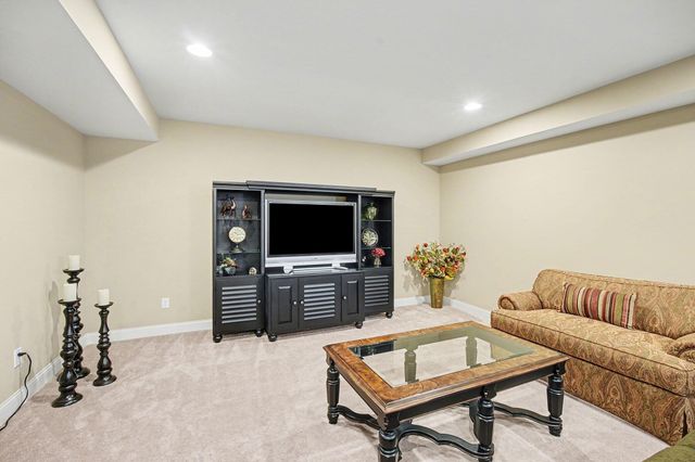 2589 Twin Hills Court, Union, KY 41091