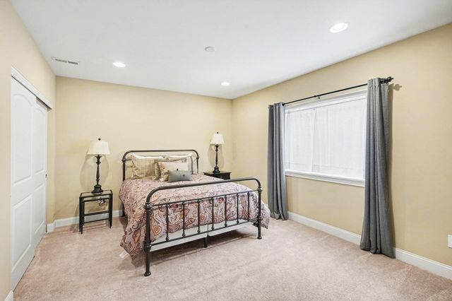 2589 Twin Hills Court, Union, KY 41091