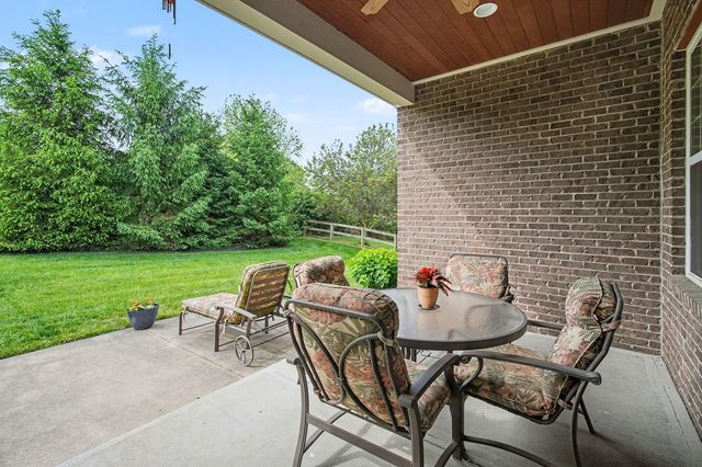 2589 Twin Hills Court, Union, KY 41091