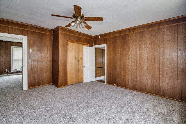 507 W Heard Street, Cleburne, TX 76033