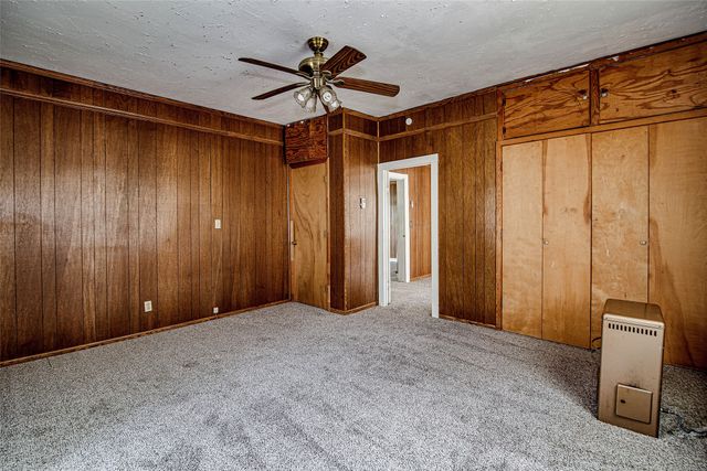 507 W Heard Street, Cleburne, TX 76033