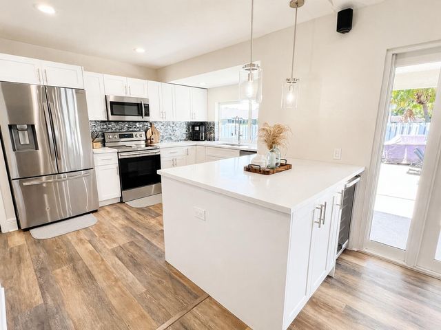 11100 NW 25th Court, Sunrise, FL 33322