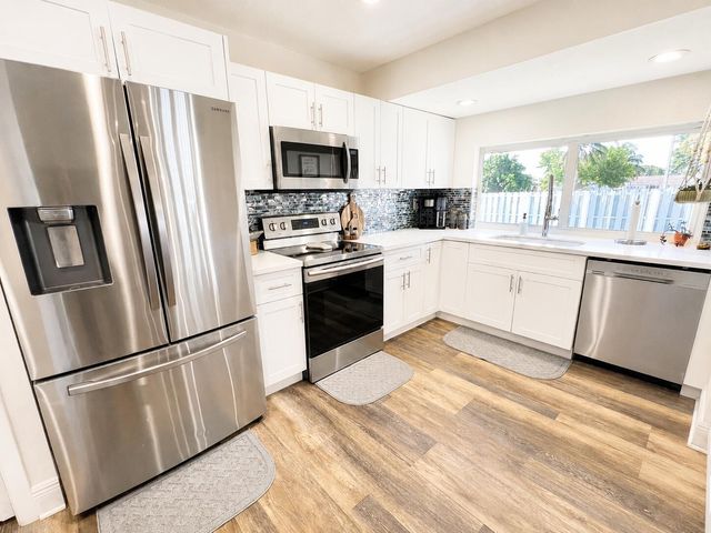 11100 NW 25th Court, Sunrise, FL 33322