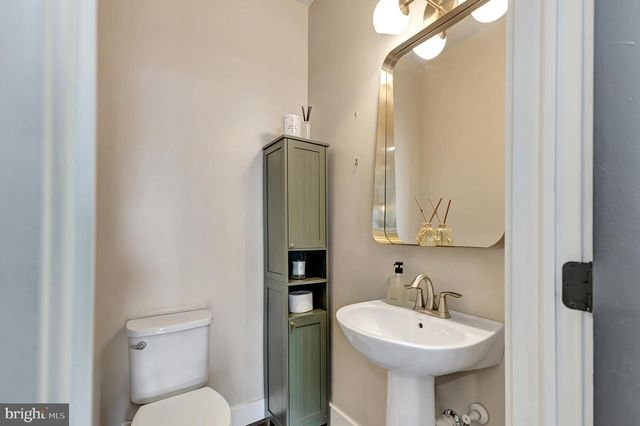 3613 FLEET ST, Baltimore, MD 21224