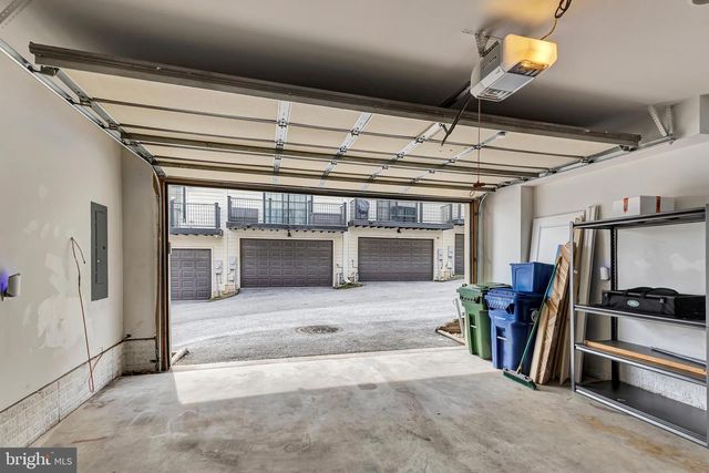 3613 FLEET ST, Baltimore, MD 21224