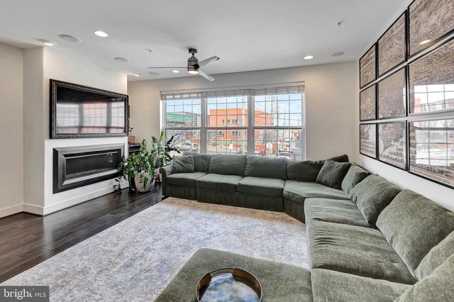 3613 FLEET ST, Baltimore, MD 21224