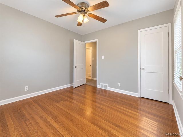 16317 Carlisle Street, Detroit, MI 48205